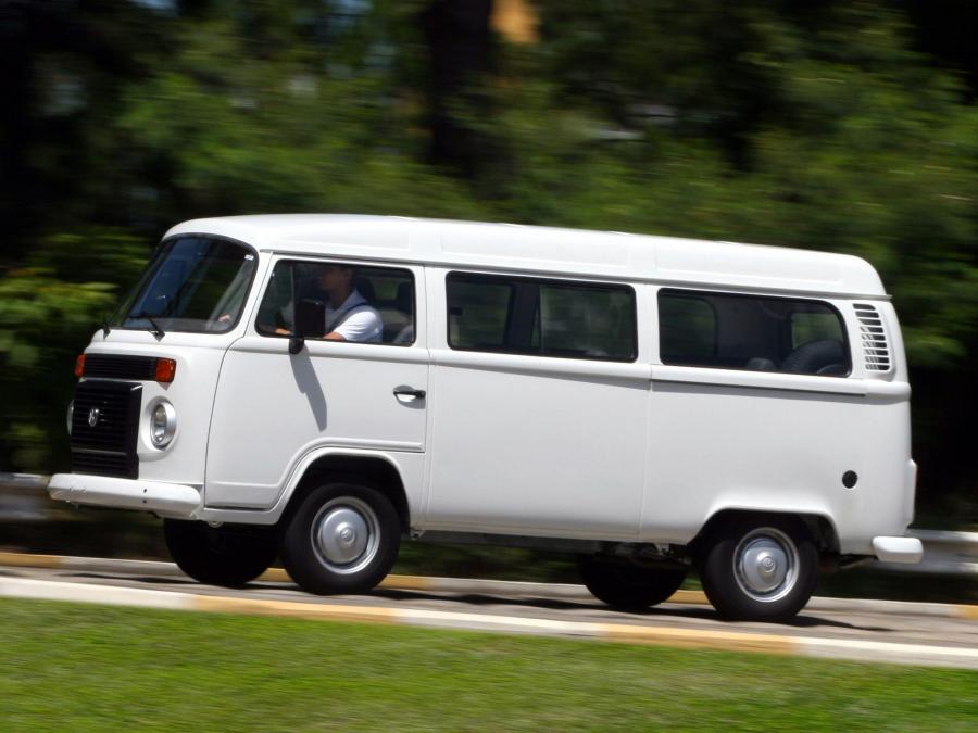  Volkswagen Kombi 2006 года  (фото 1 из 8)